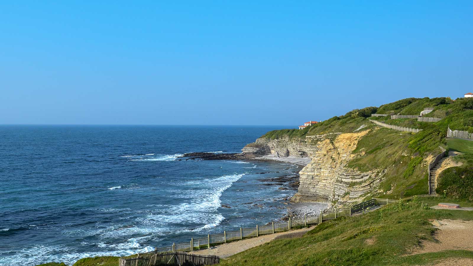 camping-pyrenee-atlantique-saint-jean-de-luz-poi-th